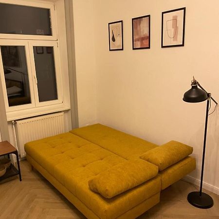 Trendy Apartment Near Schloss Schonbrunn Vienna Exterior photo