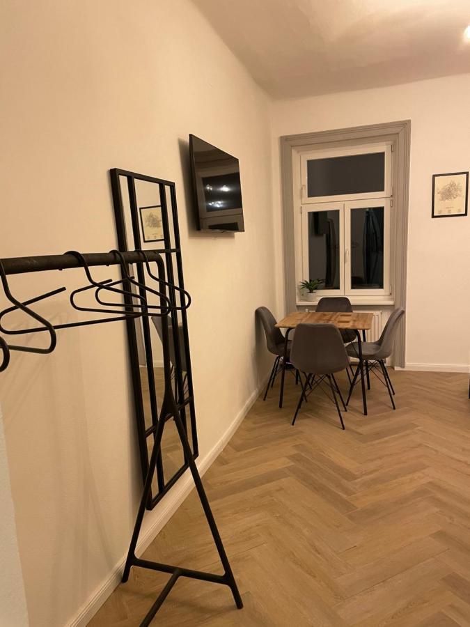 Trendy Apartment Near Schloss Schonbrunn Vienna Exterior photo